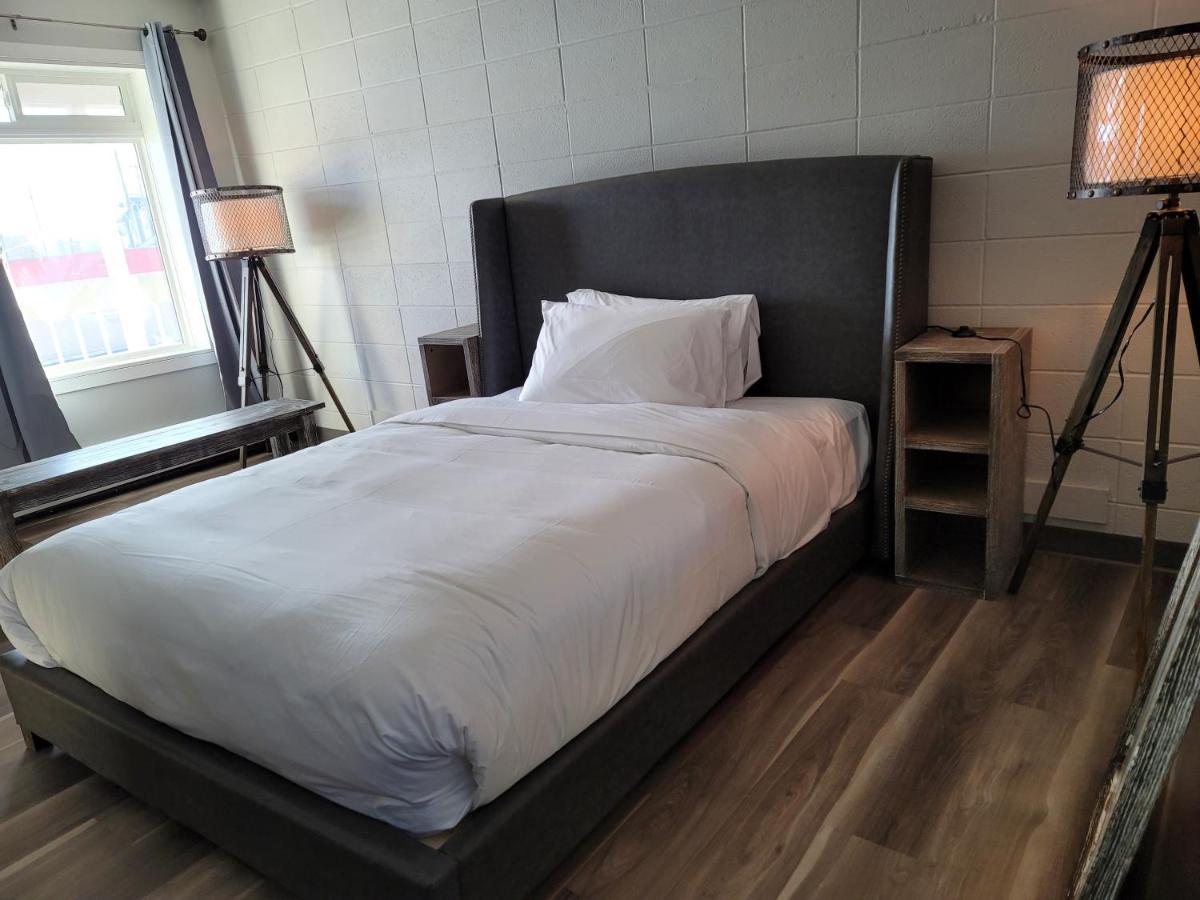 Parkside Inn Grande Prairie Eksteriør bilde