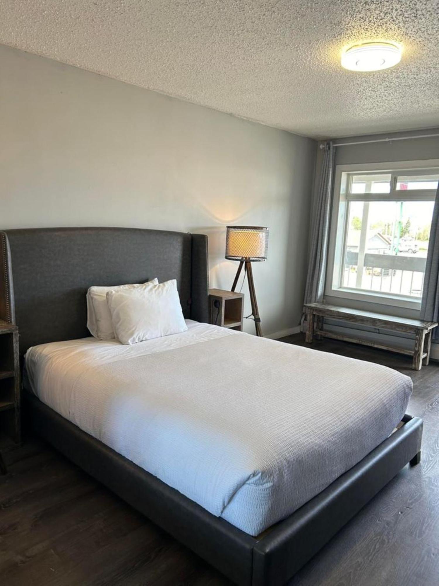 Parkside Inn Grande Prairie Eksteriør bilde